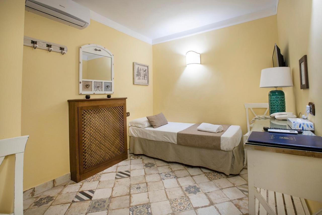 Hotel Dependance à Naples Extérieur photo